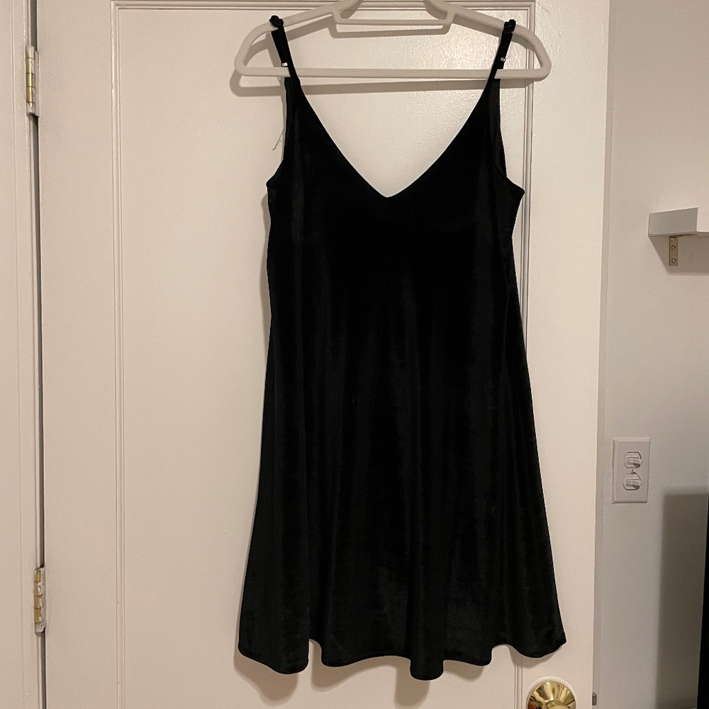 Velvet Black Medium Dress